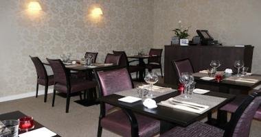 LE BOUDOIR